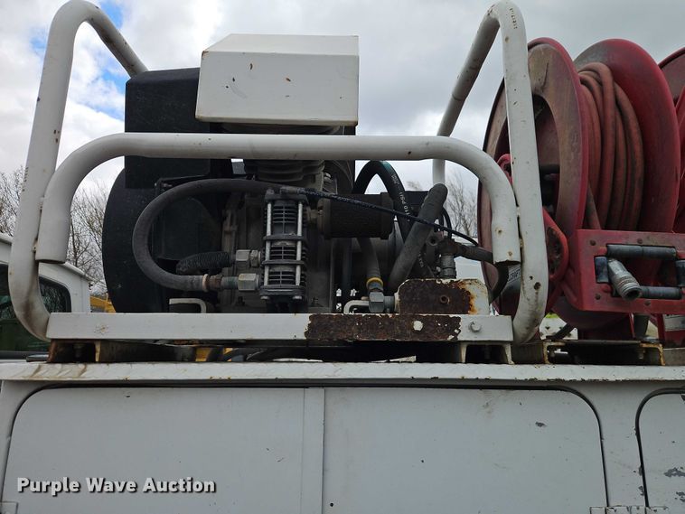 image for item EO7202 2001 Sterling Acterra utility / service truck