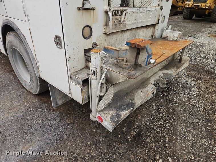 image for item EO7202 2001 Sterling Acterra utility / service truck