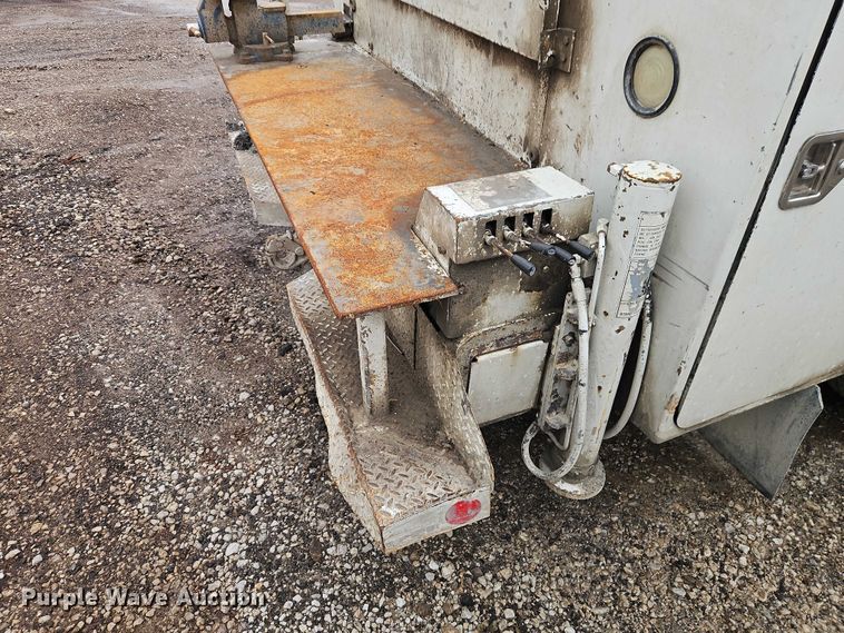 image for item EO7202 2001 Sterling Acterra utility / service truck