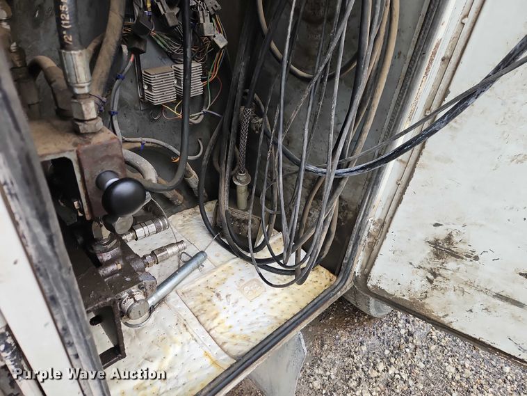 image for item EO7202 2001 Sterling Acterra utility / service truck