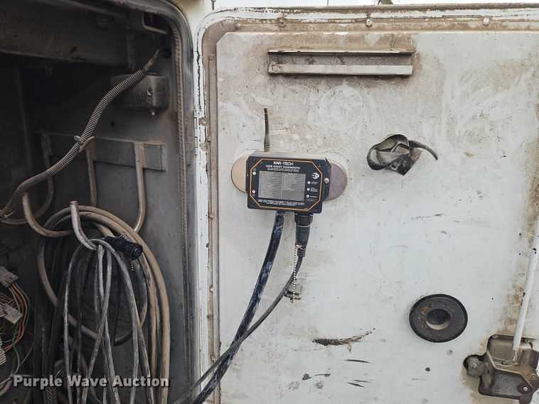 image for item EO7202 2001 Sterling Acterra utility / service truck