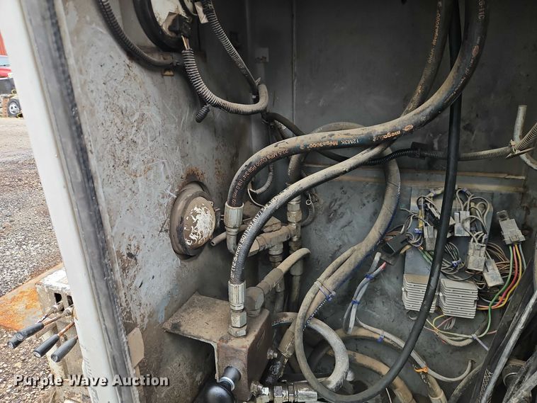 image for item EO7202 2001 Sterling Acterra utility / service truck