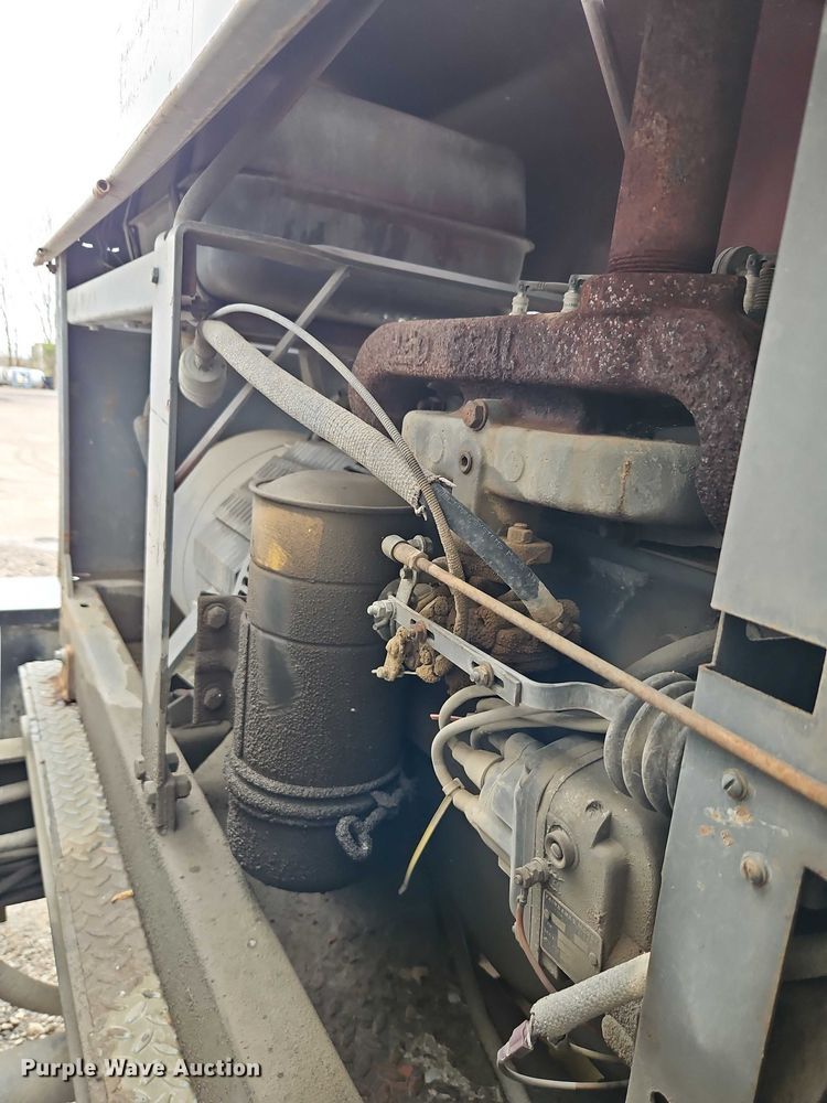 image for item EO7202 2001 Sterling Acterra utility / service truck