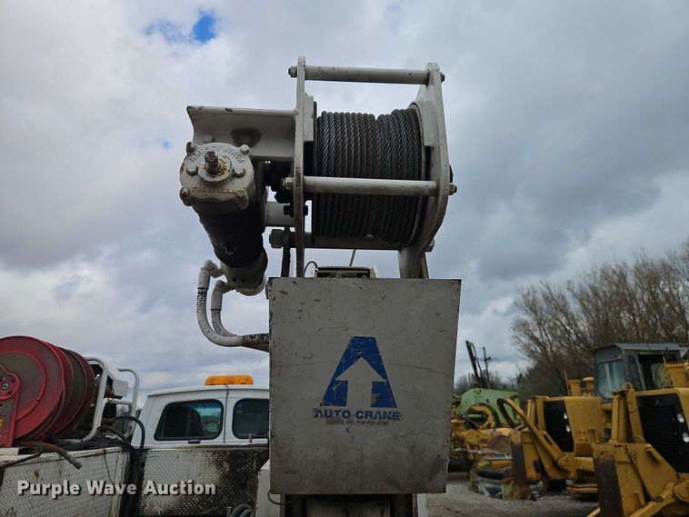 image for item EO7202 2001 Sterling Acterra utility / service truck