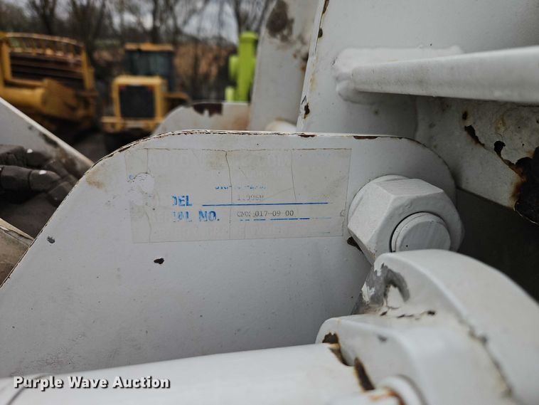 image for item EO7202 2001 Sterling Acterra utility / service truck