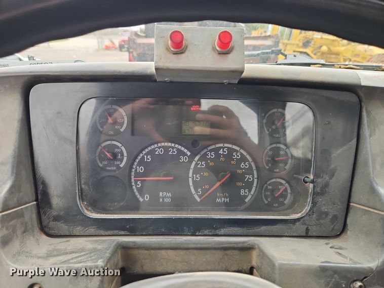 image for item EO7202 2001 Sterling Acterra utility / service truck