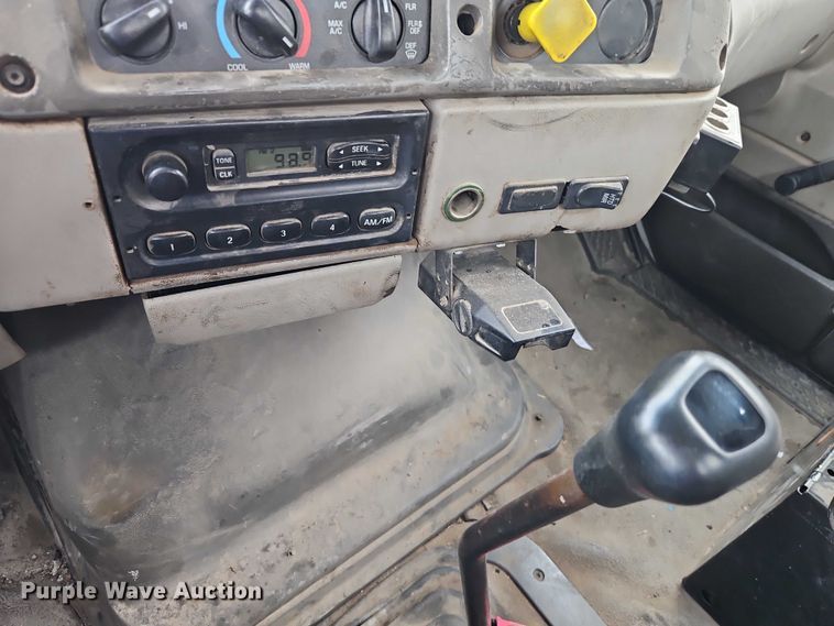 image for item EO7202 2001 Sterling Acterra utility / service truck