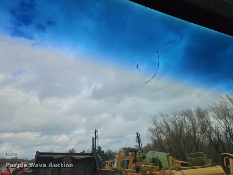 image for item EO7202 2001 Sterling Acterra utility / service truck