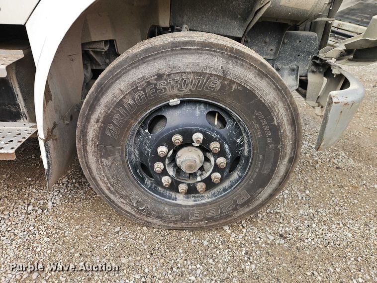 image for item EO7202 2001 Sterling Acterra utility / service truck