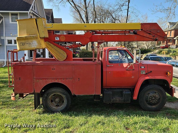 image for item EO7210 1979 Chevrolet C70 bucket truck