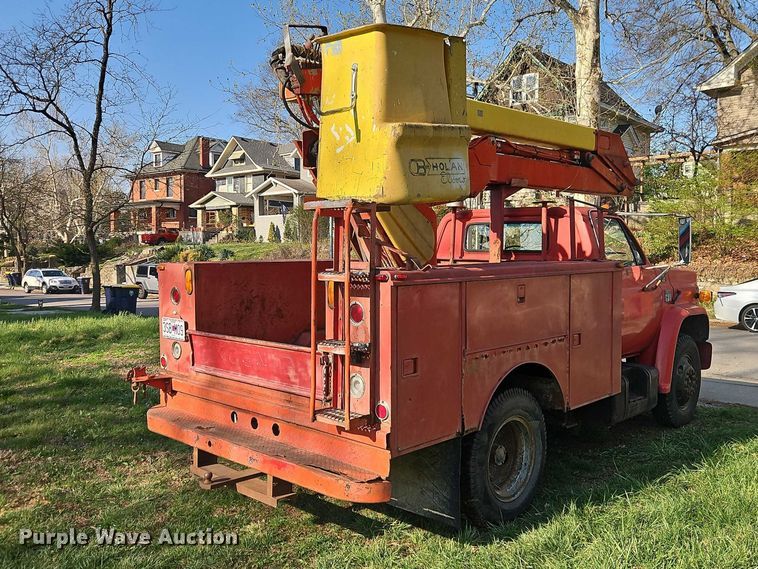 image for item EO7210 1979 Chevrolet C70 bucket truck