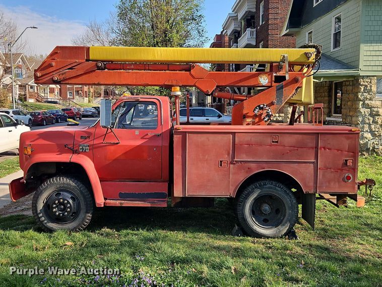 image for item EO7210 1979 Chevrolet C70 bucket truck