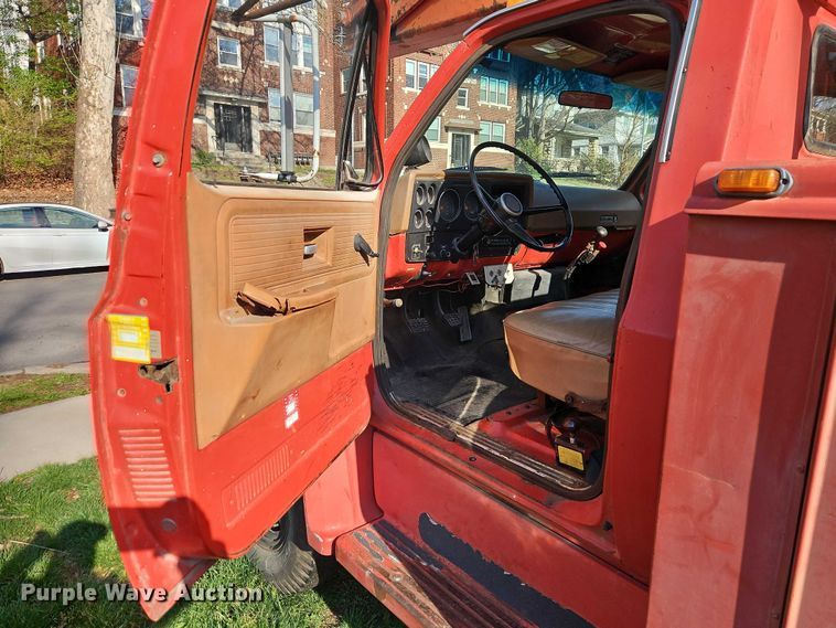 image for item EO7210 1979 Chevrolet C70 bucket truck