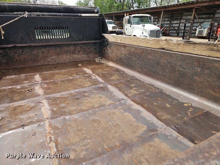 image for item EO7237 2008 Ford F550 Super Duty dump truck