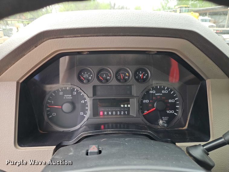 image for item EO7237 2008 Ford F550 Super Duty dump truck