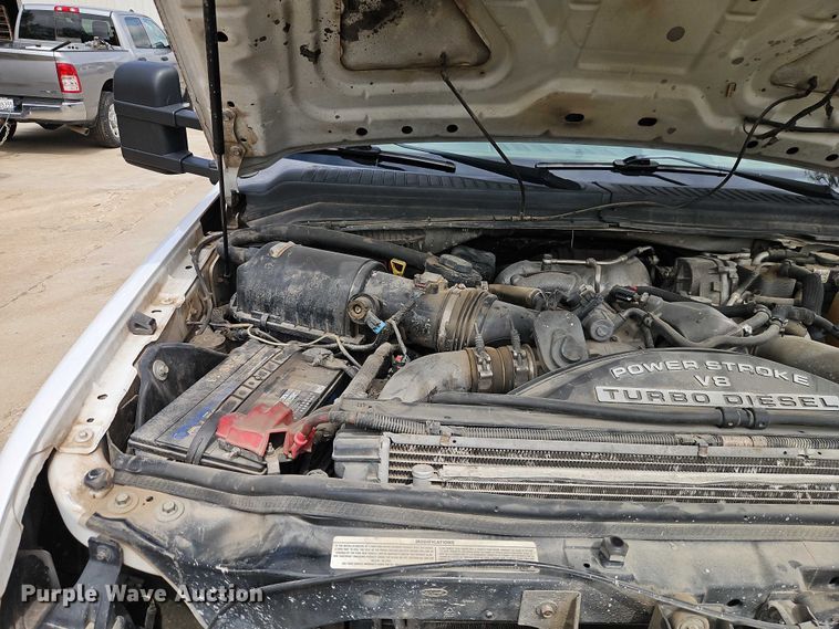 image for item EO7237 2008 Ford F550 Super Duty dump truck