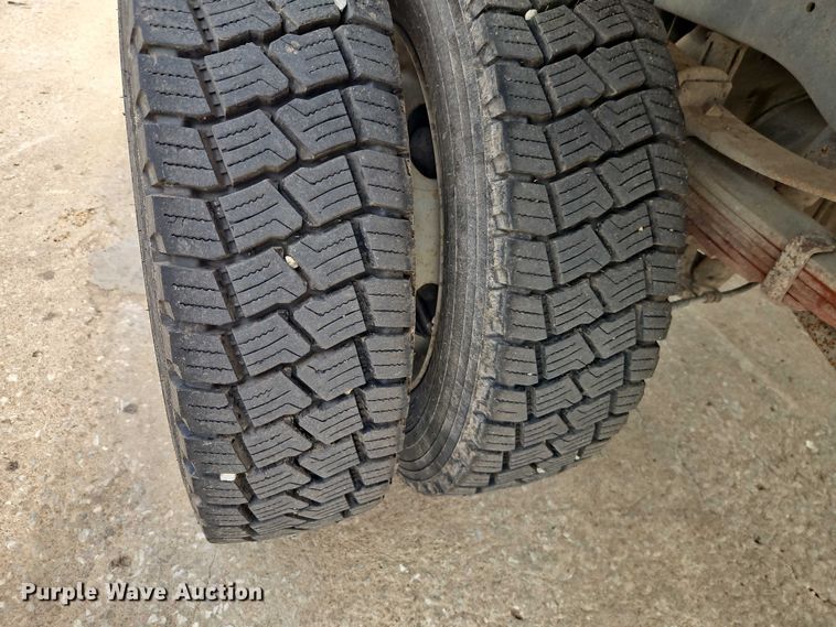 image for item EO7237 2008 Ford F550 Super Duty dump truck