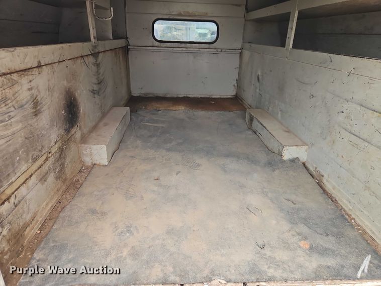 image for item EO7238 2013 RAM 3500 utility bed pickup truck