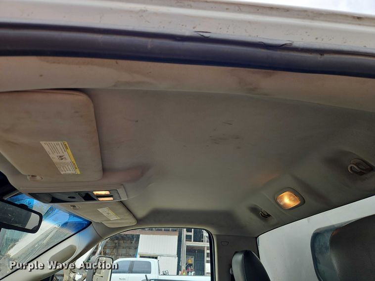 image for item EO7238 2013 RAM 3500 utility bed pickup truck