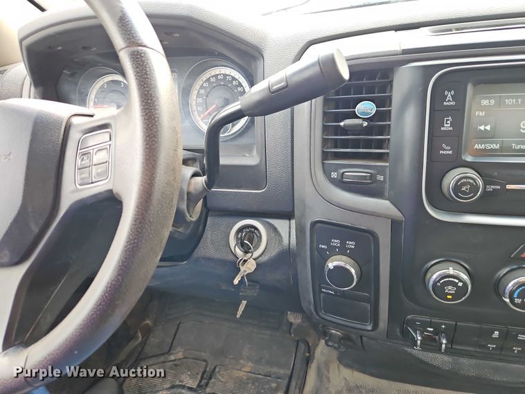 image for item EO7238 2013 RAM 3500 utility bed pickup truck