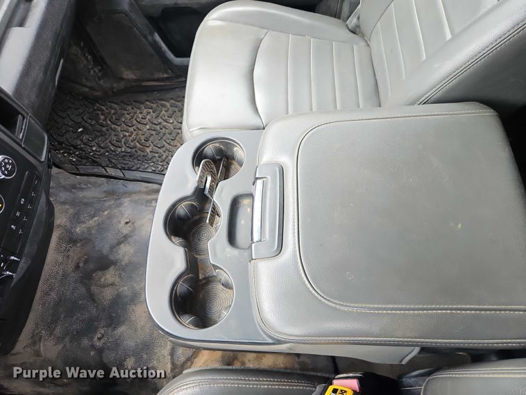 image for item EO7238 2013 RAM 3500 utility bed pickup truck