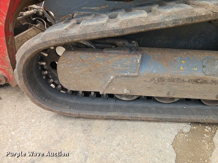 image for item EO7240 2017 Takeuchi TL10V2 tracked skid steer loader