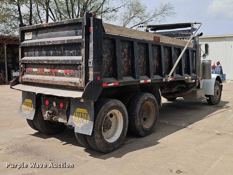 image for item EO7241 1991 Peterbilt 379 dump truck