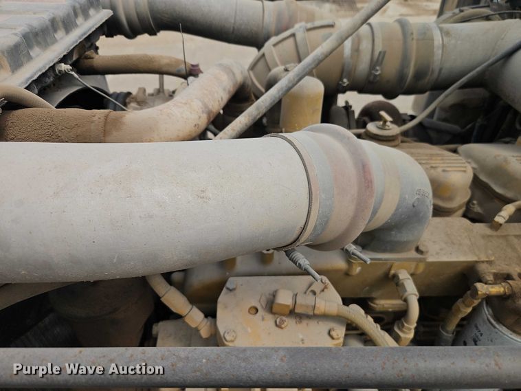 image for item EO7241 1991 Peterbilt 379 dump truck