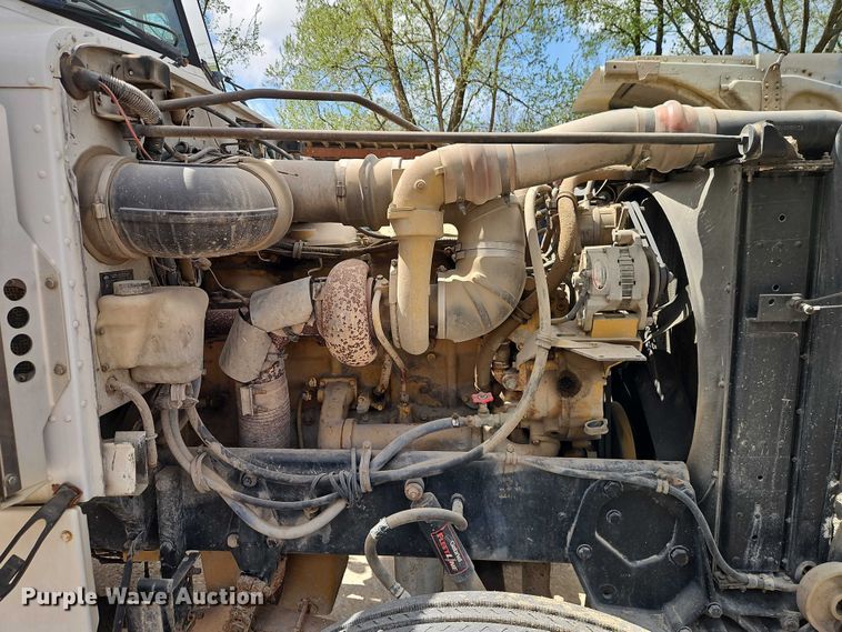 image for item EO7241 1991 Peterbilt 379 dump truck