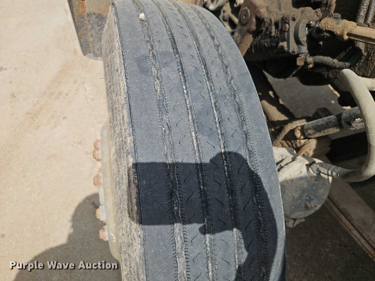 image for item EO7241 1991 Peterbilt 379 dump truck