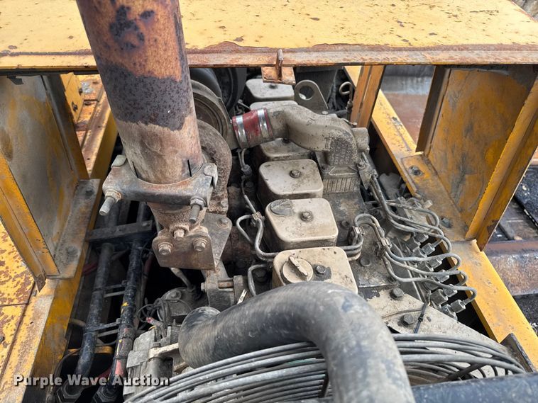 image for item EQ5003 2001 Blaw-Knox PF-4410 paver