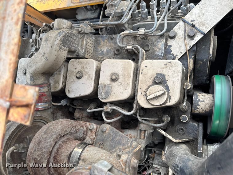 image for item EQ5003 2001 Blaw-Knox PF-4410 paver