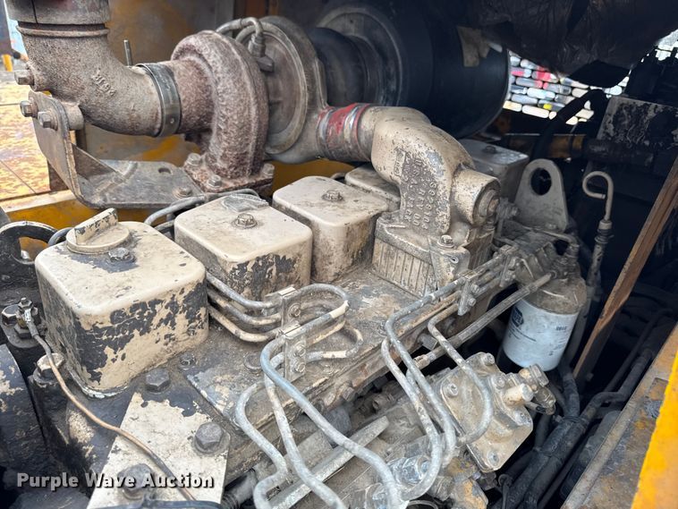 image for item EQ5003 2001 Blaw-Knox PF-4410 paver