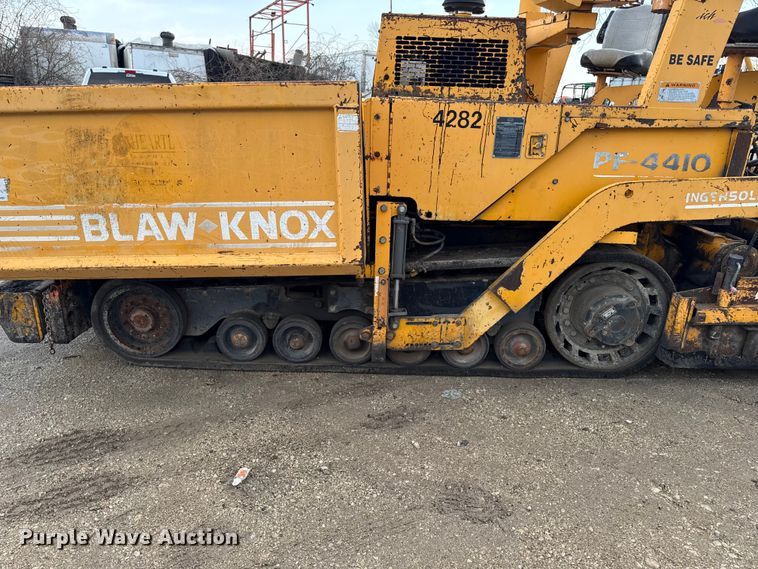image for item EQ5003 2001 Blaw-Knox PF-4410 paver