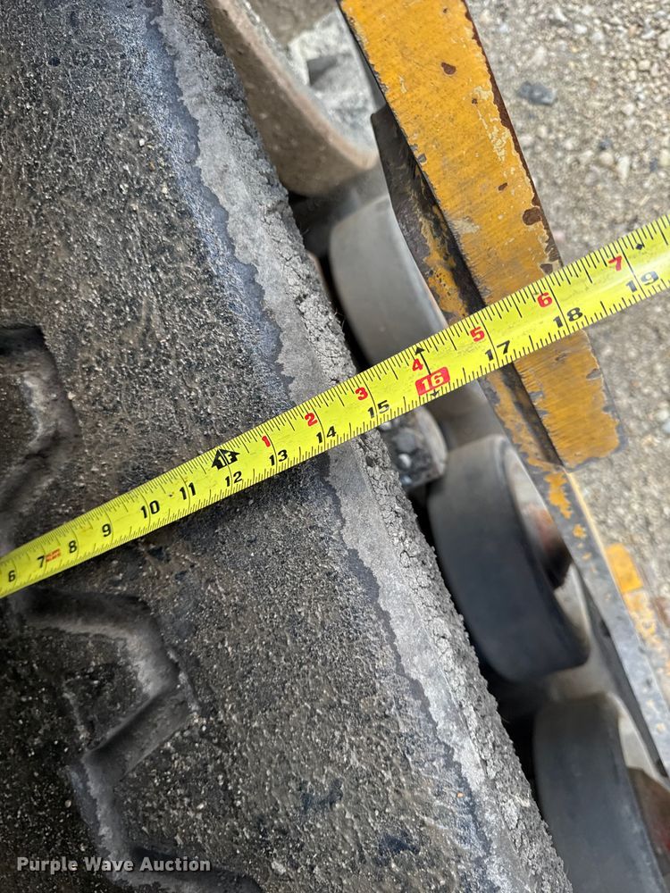 image for item EQ5003 2001 Blaw-Knox PF-4410 paver