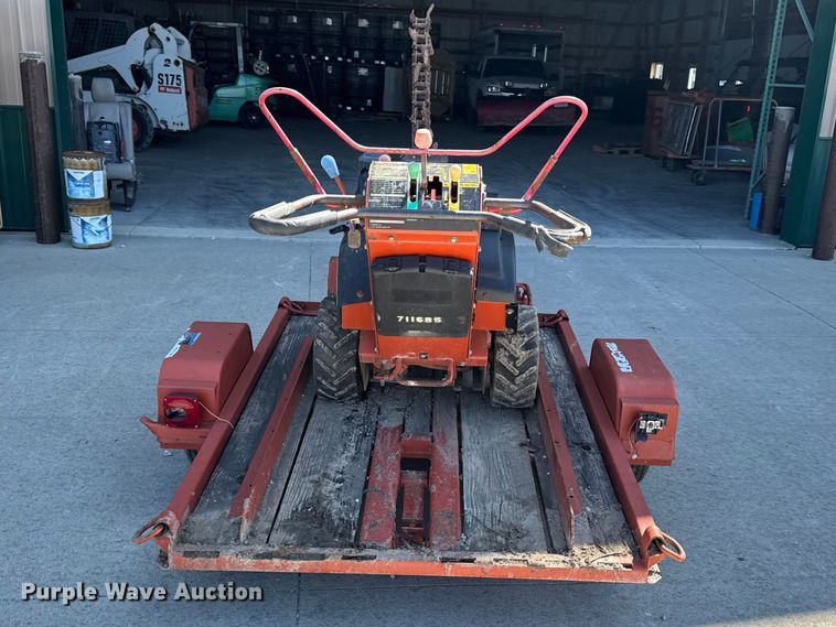 image for item EQ5011 Ditch Witch 1330 trencher