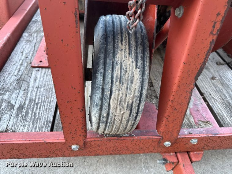image for item EQ5011 Ditch Witch 1330 trencher