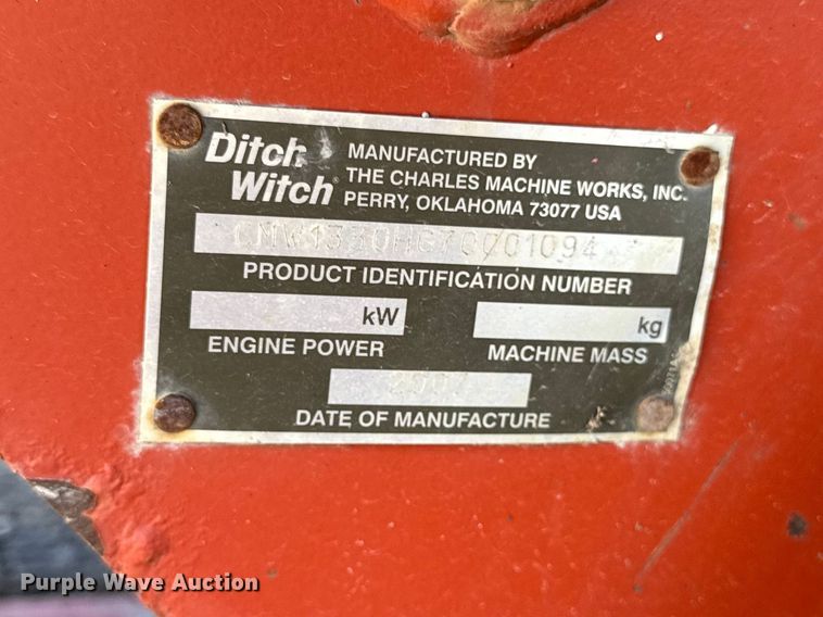 image for item EQ5011 Ditch Witch 1330 trencher