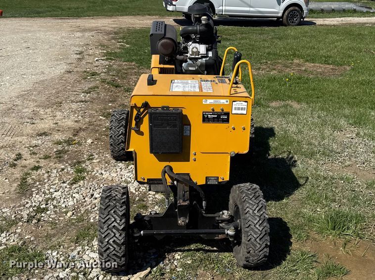 image for item EQ5013 2017 Vermeer SC362 stump grinder