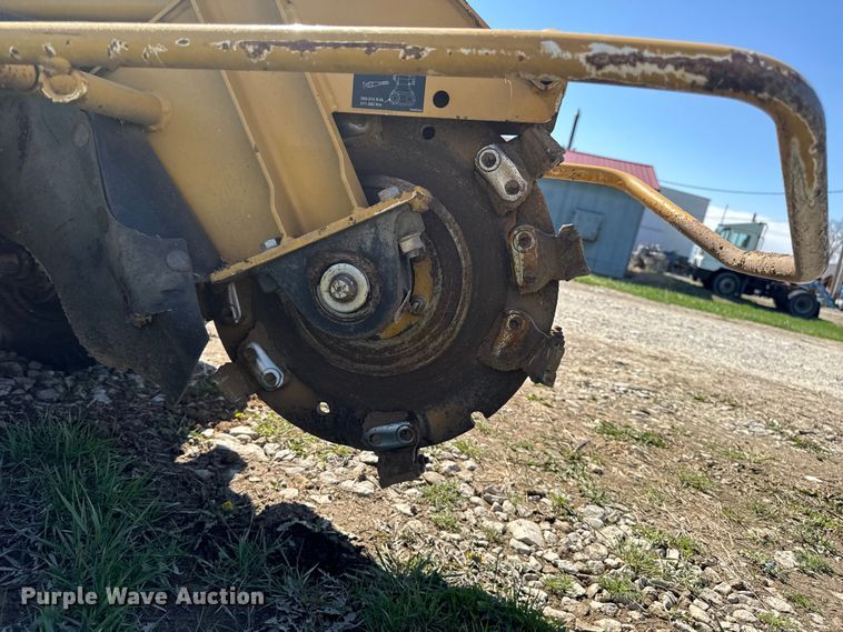 image for item EQ5013 2017 Vermeer SC362 stump grinder