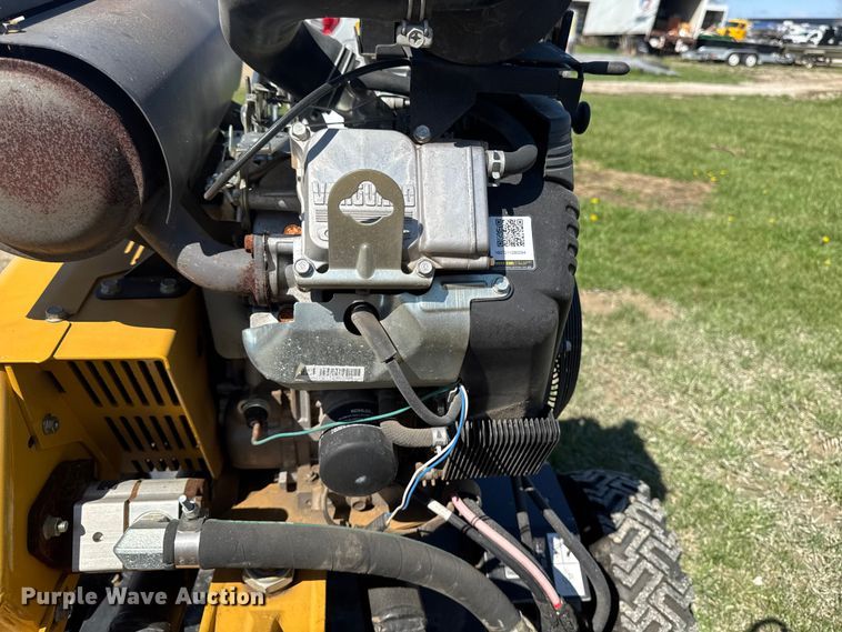 image for item EQ5013 2017 Vermeer SC362 stump grinder