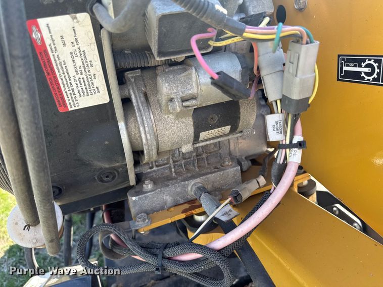 image for item EQ5013 2017 Vermeer SC362 stump grinder