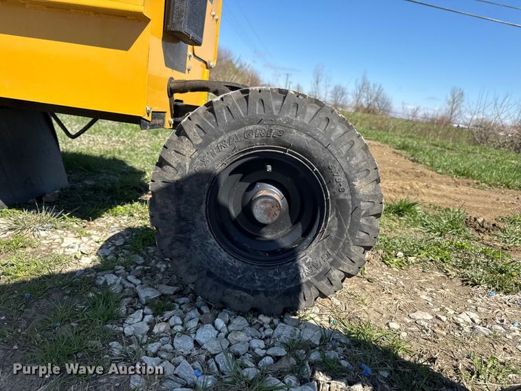 image for item EQ5013 2017 Vermeer SC362 stump grinder