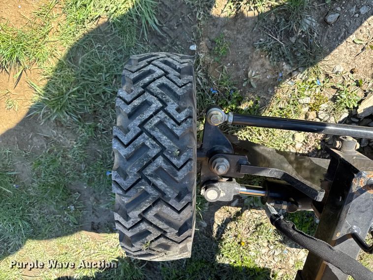 image for item EQ5013 2017 Vermeer SC362 stump grinder