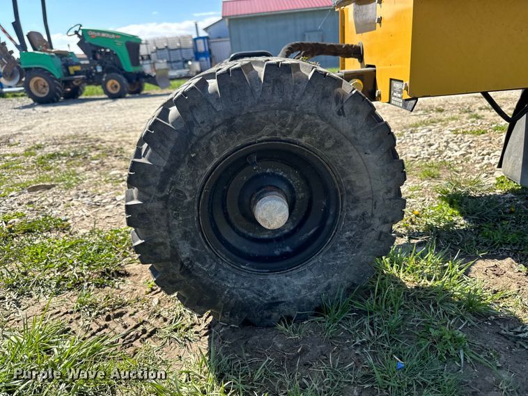 image for item EQ5013 2017 Vermeer SC362 stump grinder