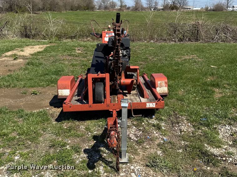 image for item EQ5014 Ditch Witch 1330 trencher