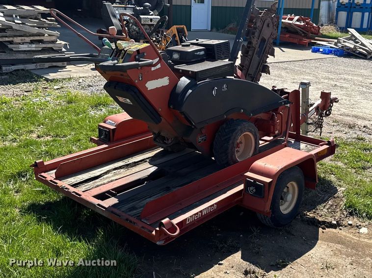 image for item EQ5014 Ditch Witch 1330 trencher