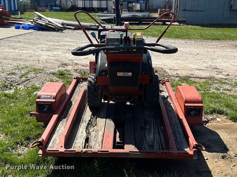 image for item EQ5014 Ditch Witch 1330 trencher