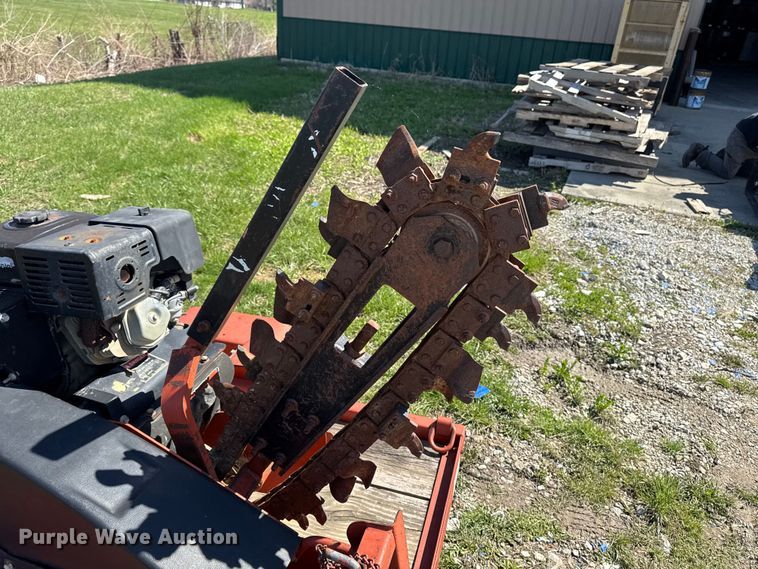 image for item EQ5014 Ditch Witch 1330 trencher
