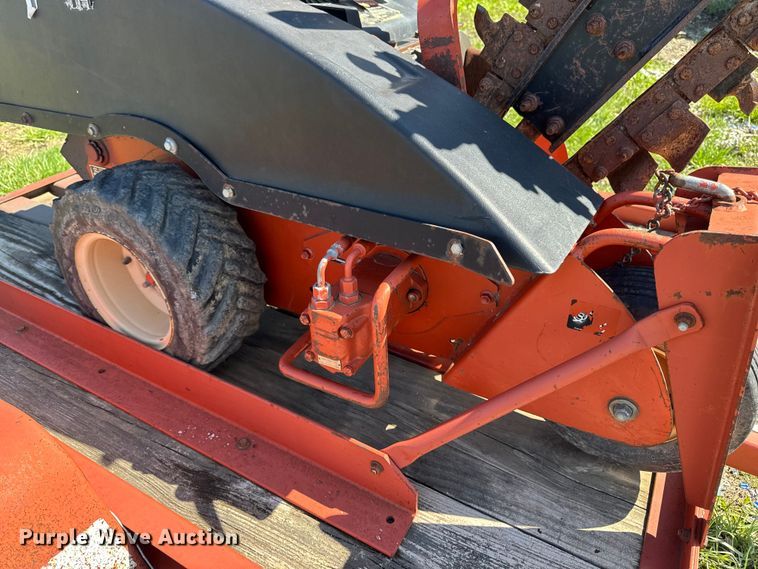 image for item EQ5014 Ditch Witch 1330 trencher